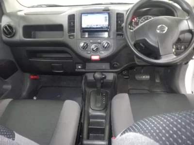 Nissan AD