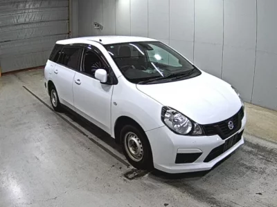 Nissan AD