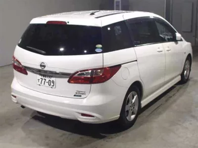 Nissan LAFESTA