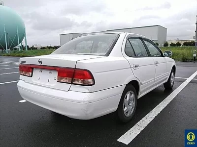 Nissan SUNNY