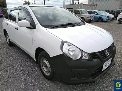 Nissan AD