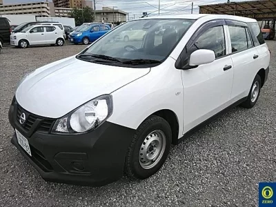 Nissan AD