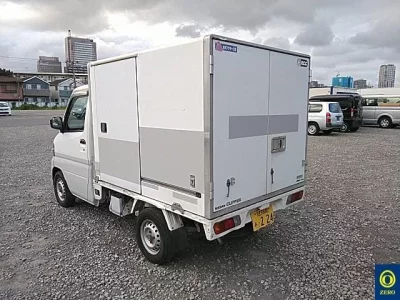 Nissan CLIPPER TRUCK