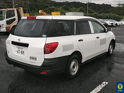 Nissan AD