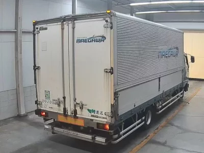 Mitsubishi FUSO FIGHTER