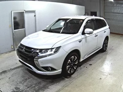 Mitsubishi OUTLANDER PHEV