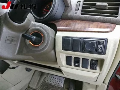 Nissan PRESAGE