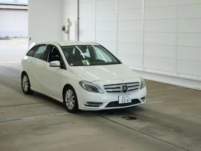 Mercedes-Benz B CLASS