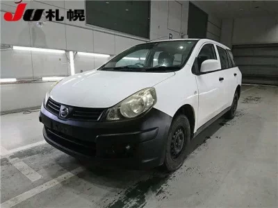 Nissan AD