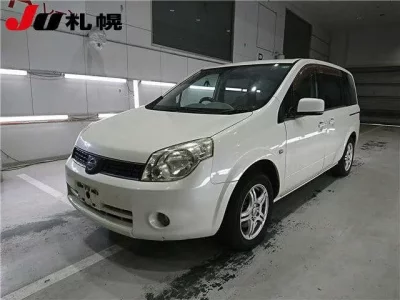 Nissan LAFESTA