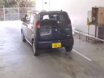 Suzuki MRWAGON
