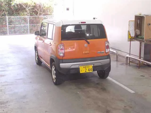 Suzuki HUSTLER
