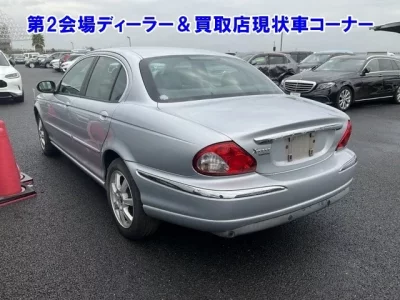Jaguar X TYPE