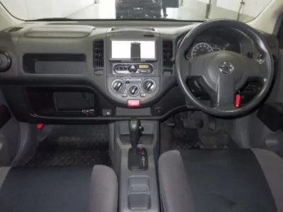 Nissan AD