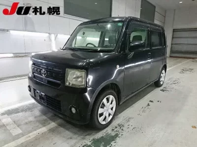 Toyota PIXIS SPACE