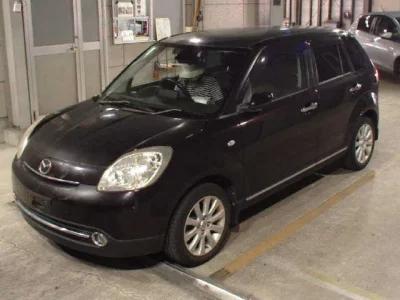 Mazda VERISA