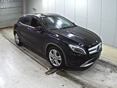 Mercedes-Benz GLA CLASS