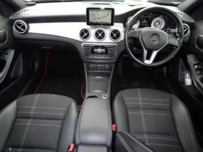 Mercedes-Benz GLA CLASS