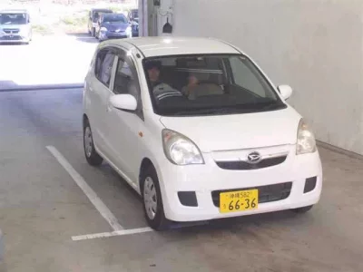 Daihatsu MIRA
