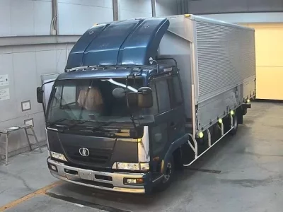 Nissan CONDOR
