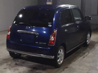Daihatsu MIRA