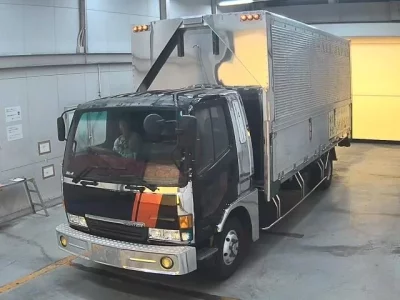 Mitsubishi FUSO FIGHTER
