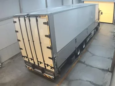 Mitsubishi FUSO TRUCK