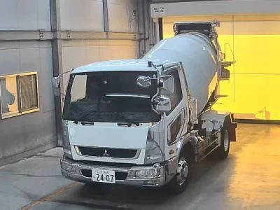 Mitsubishi FUSO FIGHTER