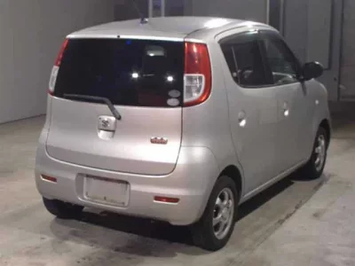 Suzuki MRWAGON
