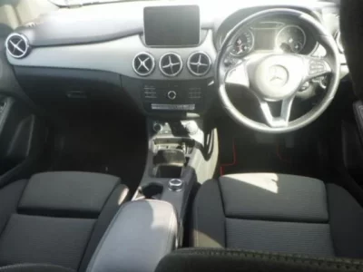 Mercedes-Benz B CLASS
