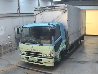 Mitsubishi FUSO FIGHTER