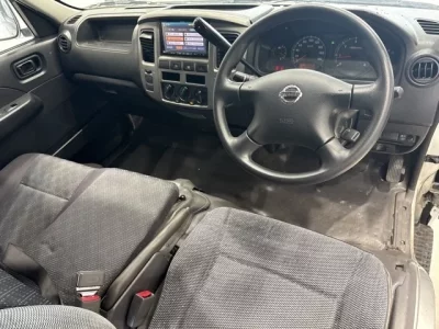 Isuzu COMO