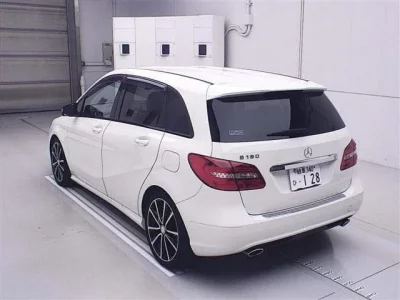 Mercedes-Benz B CLASS