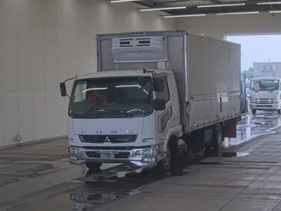 Mitsubishi FUSO FIGHTER