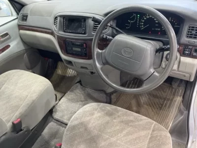 Toyota HIACE REGIUS