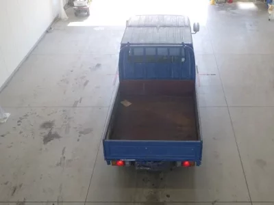Nissan TRUCK