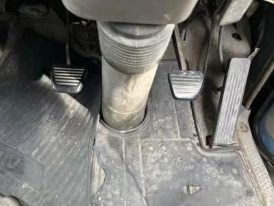 Nissan TRUCK