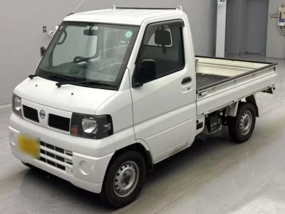 Nissan CLIPPER TRUCK