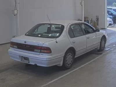Nissan CEFIRO