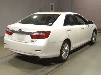 Daihatsu Altis