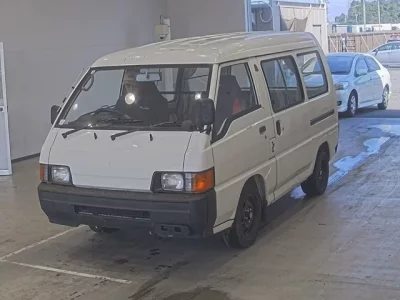 Mitsubishi DELICA