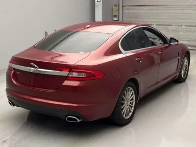 Jaguar XF SERIES