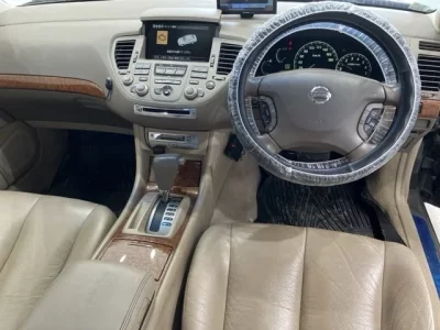 Nissan CIMA
