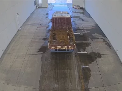 Nissan TRUCK