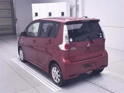 Mitsubishi EK CUSTOM