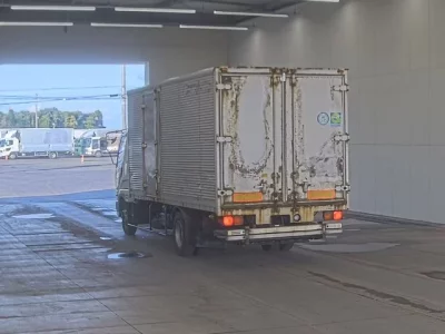 Mitsubishi FUSO FIGHTER