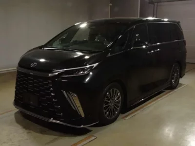 Lexus LM
