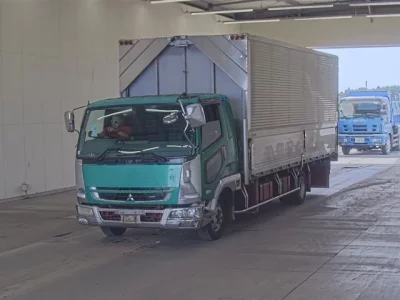 Mitsubishi FUSO FIGHTER