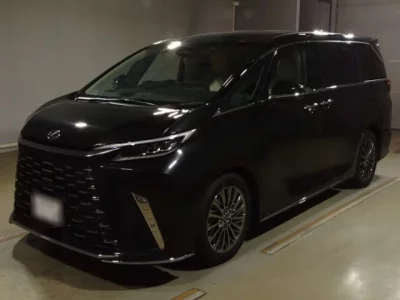 Lexus LM