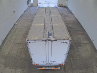 Nissan TRUCK